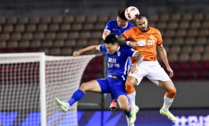 中超-马尔康双响 武汉三镇3-1武汉长江升至榜首