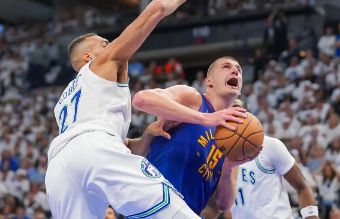 NBA季后赛-爱德华兹27分 约基奇22+9 森林狼115-70狂胜掘金45分进抢七