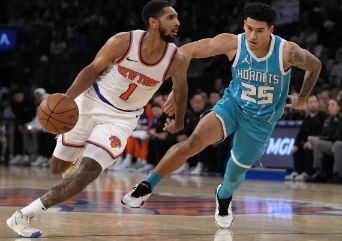 NBA季前赛-阿丘瓦20+16 米勒26+5 尼克斯险胜黄蜂迎4连胜
