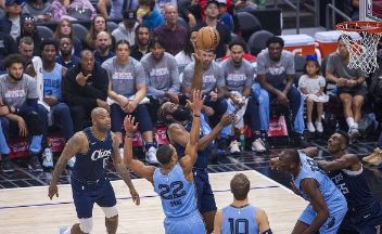 NBA-乔治26+7贝恩27分 哈登低迷12中4快船101-105负灰熊