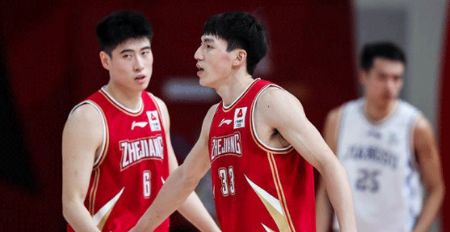 CBA-兰兹博格32+6浙江大胜江苏 吴前仅4分朱旭航23+7