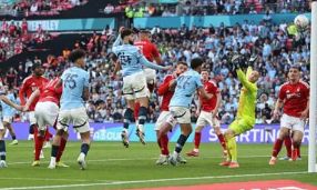 英超-森林主场0-2负曼城，刘易斯闪击，格瓦头球破门
