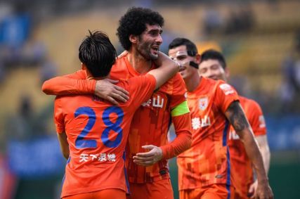 中超-费莱尼贾德松破门 山东3-1广州城4连胜领跑