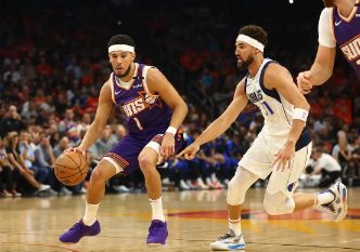 NBA-布克21分 东契奇空砍40+10 杜兰特31+9 太阳114-102擒独行侠