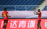 中超-华夏幸福2-2战平山东鲁能 格德斯点球双响费莱尼绝杀球被吹