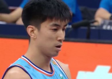 新疆109-79胜宁波夺开赛首胜 艾孜麦提10中9砍21+4