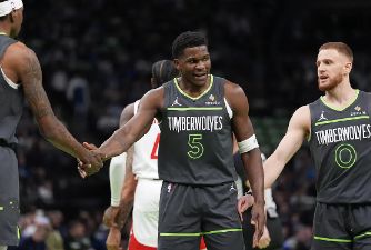 森林狼111-117不敌火箭 爱德华兹29+10 申京22+10+11