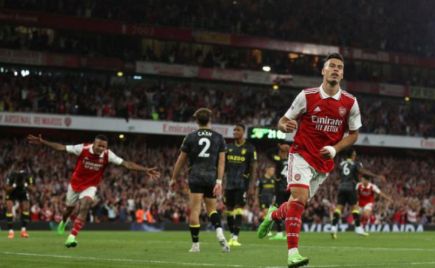英超-阿森纳2-1维拉5连胜领跑 热苏斯马丁内利建功