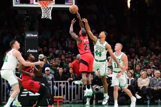 NBA季前赛-绿军115-111胜猛龙 朗尼-沃克20分 鸭王19+5+9 迪克18分