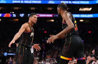 太阳123-112送骑士4连败 杜兰特42+6+8 布克17+2+10