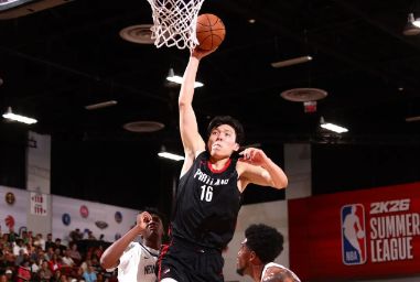 NBA夏联-杨瀚森15分3板2帽得分新高 夏联G3开拓者93-87击败鹈鹕