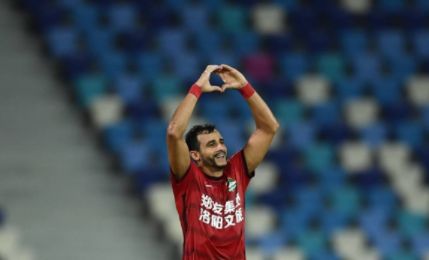 中超-进球大战！黄紫昌多拉多破门 河南6-2狂胜亚泰