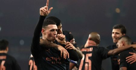 联赛杯-曼城4-1阿森纳晋级 热苏斯闪击福登传射