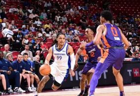 NBA夏联-波杰姆16+7+6戴维斯10分 夏联勇士轻取太阳已夺4连胜