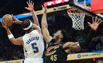 NBA-米切尔35+7班切罗42分 加兰26+9 骑士121-111胜魔术