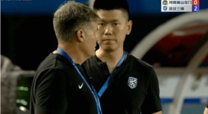 中超-马尔康点射斯坦丘破门 三镇3-0完胜河南取10连胜