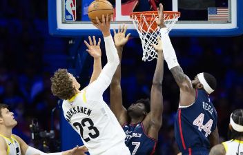 NBA-爵士客场120-109轻取76人 马尔卡宁33+13马克西空砍25+9