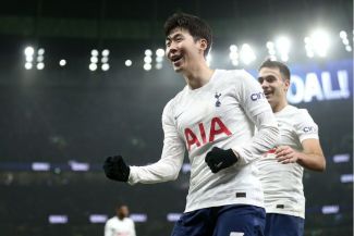 英超-热刺3-0完胜水晶宫 凯恩孙兴慜破门卢卡斯1射2传