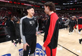 公牛128-102胜篮网 崔永熙生涯首球 吉迪三双