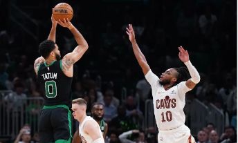 NBA季后赛-塔图姆25+10莫布利33分 凯尔特人淘汰骑士挺进东部决赛