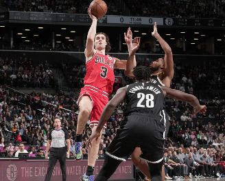 托马斯32分 武切维奇28+11 崔永熙未进名单 篮网险胜公牛