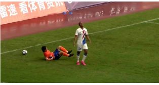 足协杯-申花2-1战胜云南玉昆 费尔南多破门于汉超读秒绝杀