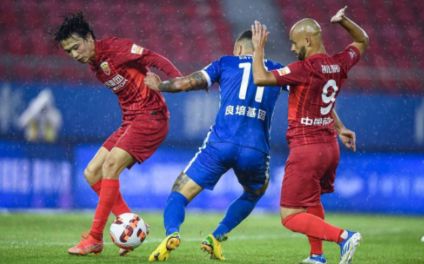 中超-刘奕鸣一击制胜 武汉三镇1-0双杀上海海港10轮不败