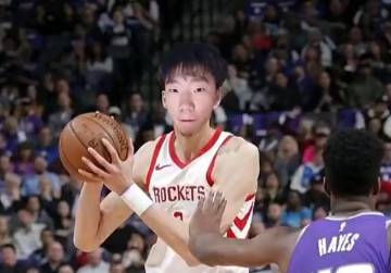 毫无违和感啊！“哈师大分琦”将自己的头像P到周琦身上