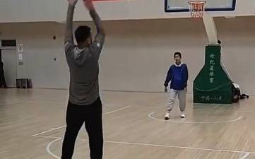 你也是手型特别但神准无比吗？