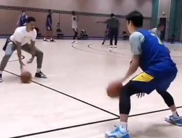 励志重返NBA！林书豪跟茶乔丹训练