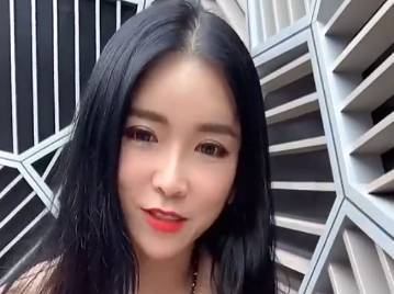 女主播周玲安和你聊聊“登哥去哪儿”