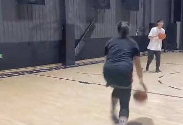 中国女篮李梦的日常训练