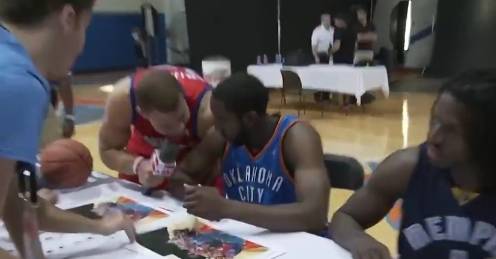 都是嫩头青！NBA球员们刚进联盟时青涩模样合辑