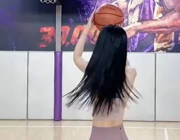 小姐姐你摆拍拍了多少次了？