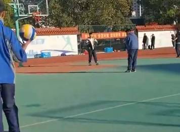 173初中生这风车扣还还行？
