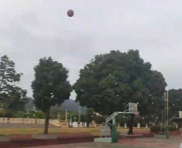 小伙子这核心无敌了呀