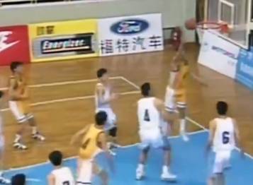 明星小前锋！李春江指导当年打球集锦