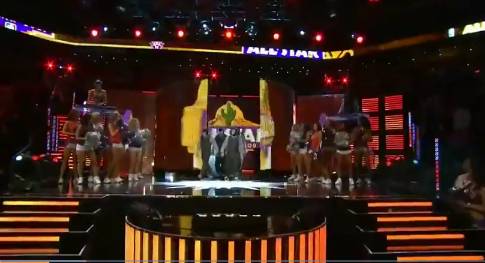 全能型啊！奥尼尔生动演绎唱跳rap篮球
