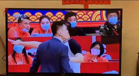 央视镜头回放：郭艾伦、蒋兴权、辽宁经理相继激动表达