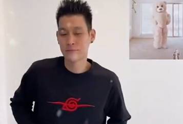 跳的如何？豪哥一段尬舞祝大家圣诞快乐！