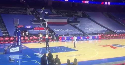 霍师傅给力！霍华德赛后继续加练